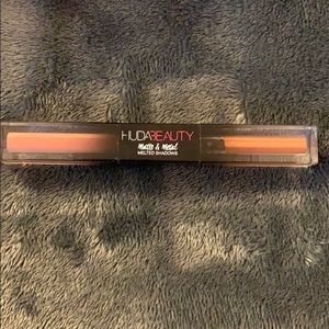 Huda Beauty Matte and Metal Shadows